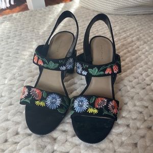Ann Taylor Floral Embroidered Black Suede Sandal Heels Size 8.5